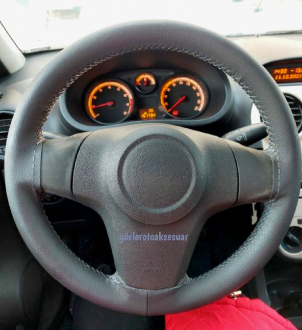 Opel Astra Uyumlu Dikmeli Direksiyon Kılıfı Soft Gri Renk ürün görseli 1