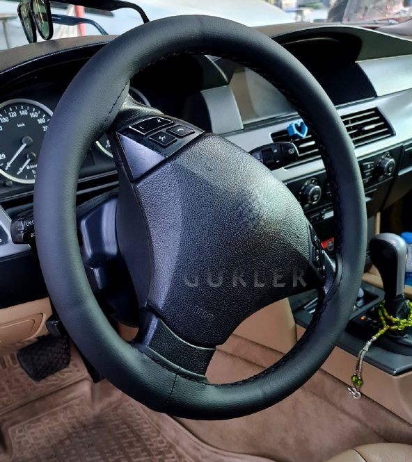 Peugeot 301 Uyumlu Dikmeli Direksiyon Kılıfı Siyah İpli (38CM×11CM) ürün görseli 1