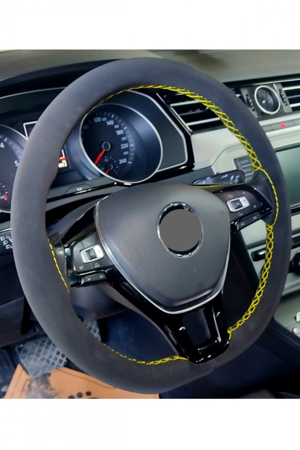 Volkswagen Polo 2017> Alcantara Dikmeli Direksiyon Kılıfı Sarı Ipli ürün görseli 1