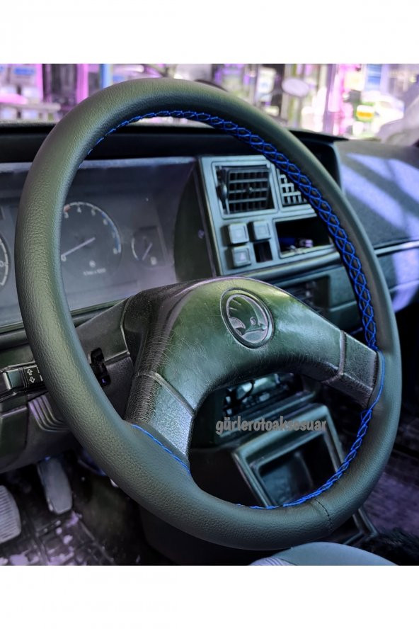 Skoda Favorit Dikmeli Direksiyon Kılıfı Mavi Ipli (9cm) ürün görseli 1