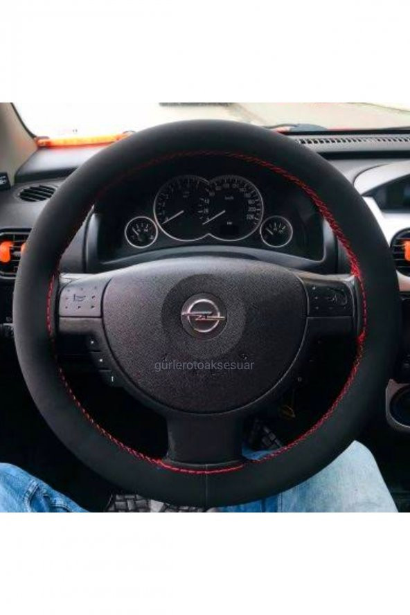 Opel Combo Dikmeli Direksiyon Kılıfı Alkantara Nubuk Kırmızı Ipli ürün görseli 1