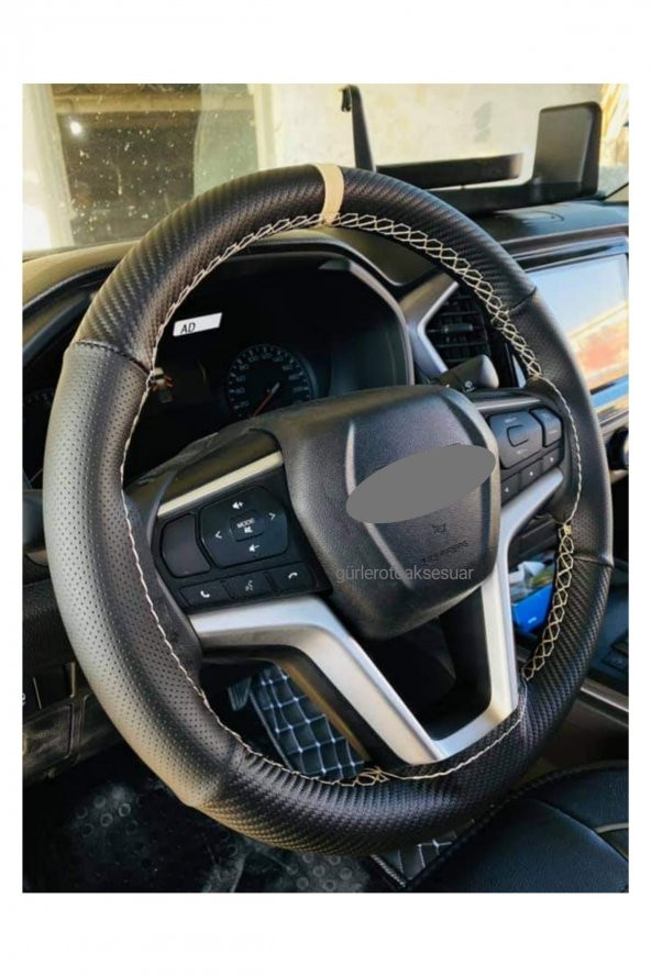 Isuzu D-max Uyumlu Dikmeli Direksiyin Kılıfı Delikli-karbon Bej Yüzüklü ürün görseli 1