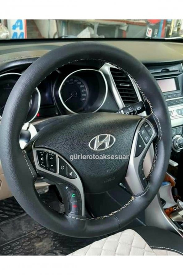Hyundai Tuscon Deri Dikmeli Direksiyon Kılıfı Soft Gri Ipli 10.5cm ürün görseli 1