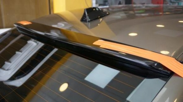 Honda Civic FD6 Cam Üstü Spoiler Pianoblack 2006-2011 ürün görseli 1