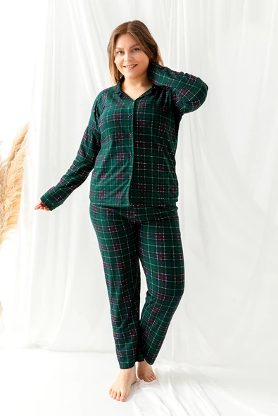 Nisanca Büyük Beden Kışlık Düğmeli Ekose Desen Yılbaşı Temalı  Kadın Süet Pijama Takımı ürün görseli 1
