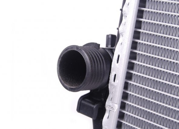 BMW E38 VE E39 M52 M60 M62 M73 MOTOR KYBURG RADYATÖR 17111702969 ürün görseli 1