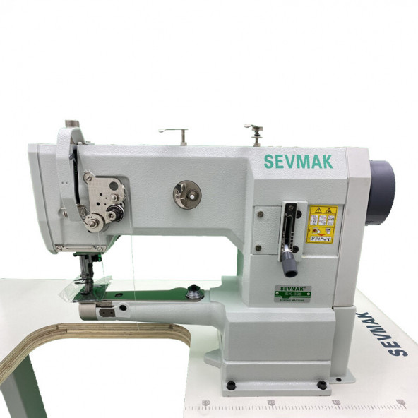 Sevmak SK-335P İnce Baş Büyük Mekik Çanta Dikiş Makinası (750W Servo Motorlu-Pfaff Tipi) ürün görseli 1