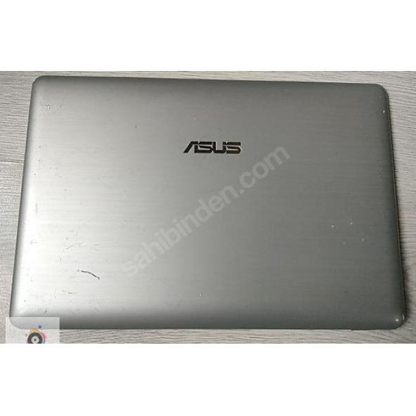 ASUS EEE PC 1215B LCD COVER + KAMERA yüzeyinde çizikler mevcut ürün görseli 1