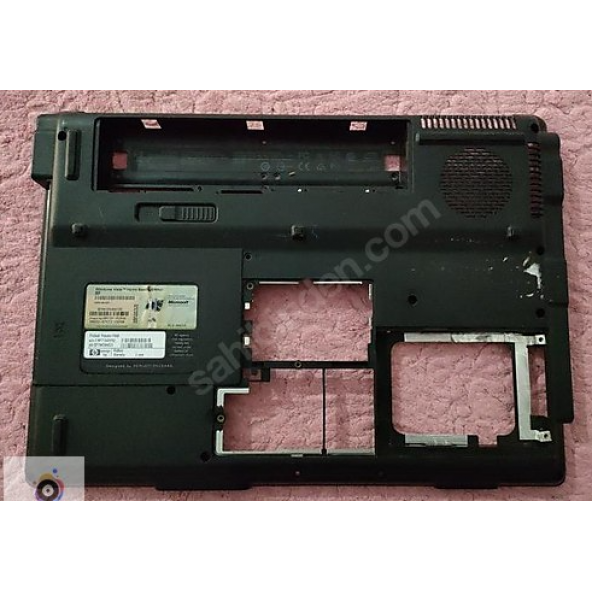 HP PRESARİO F500 ALT KASA ürün görseli 1