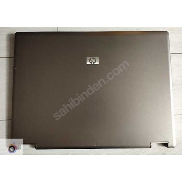 HP 6735B LCD COVER EKRAN KASASI ürün görseli 1