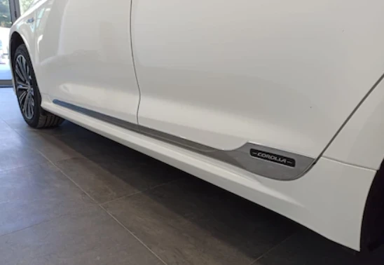 AUTOGP Toyota corolla kapı alt çıtası krom plastik 2019+ ürün görseli 1