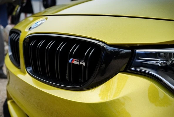 AUTOGP Bmw F33 m4 ön böbrek panjur piano black - çift tırnak ürün görseli 1