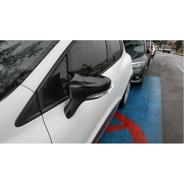 AUTOGP Renault clio 4 ayna kapağı batman yarasa piano black ürün görseli 1