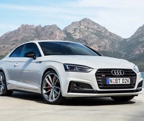 AUTOGP Audi a5 s5 ön panjur ızgara 2016+ B9 siyah ürün görseli 1