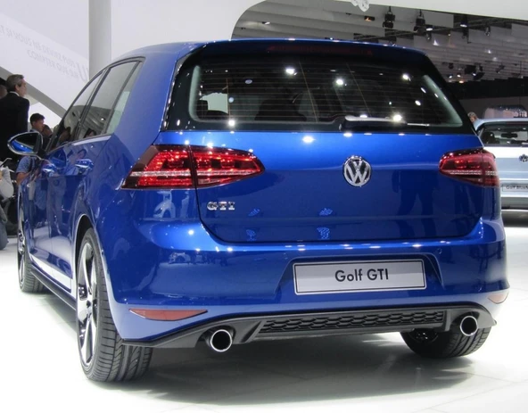 AUTOGP Vw golf 7 gti arka tampon difüzör çift çıkış ürün görseli 1