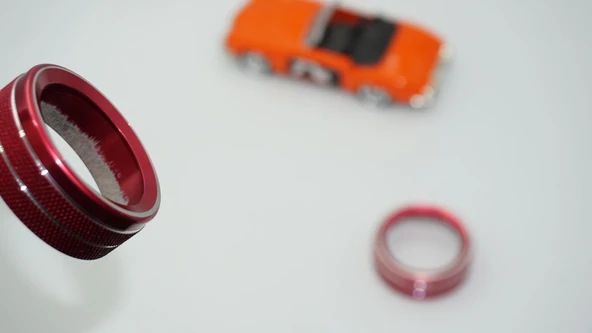 DK Tuning Mustang 15-21 Ses Açma Düğmeleri Kırmızı Dekoratif Halkaları ürün görseli 1