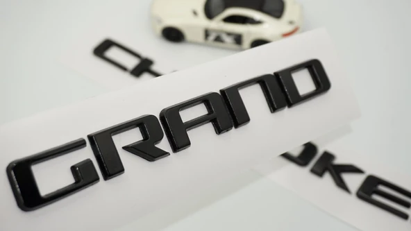 DK Tuning Jeep Grand Cherokee Çamurluk Yanı Siyah ABS Yazı Logo Seti ürün görseli 1
