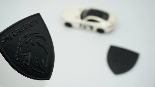 DK Tuning Peugeot Yeni Mat Siyah Çamurluk ABS Logo Arma Seti ürün görseli 1