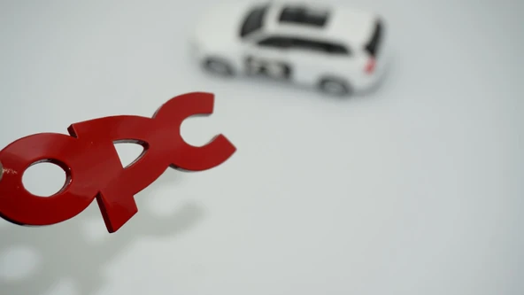 DK Tuning Opel OPC Bagaj Kırmızı ABS Logo Amblem Arma ürün görseli 1