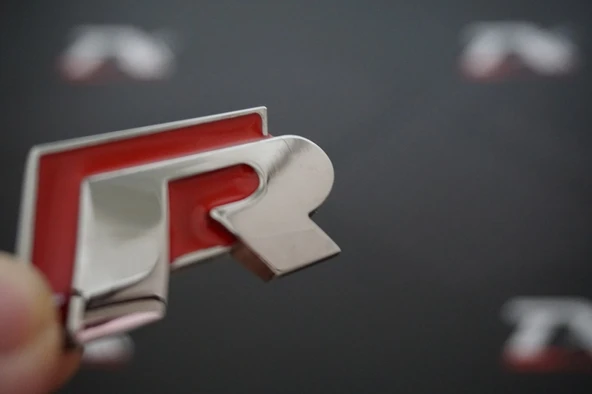 Volkswagen R Bagaj 3M 3D Krom Metal Logo ürün görseli 1