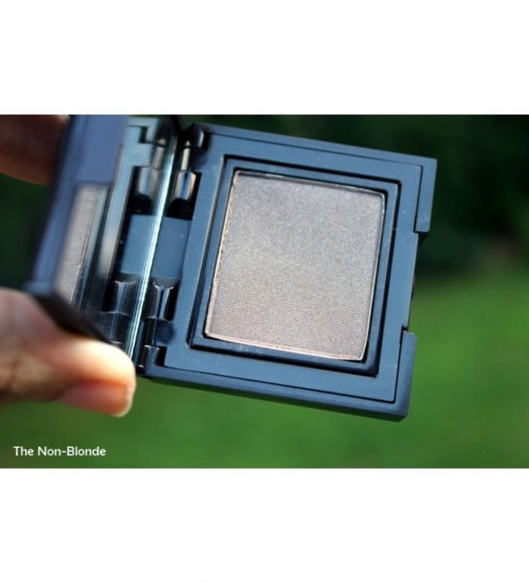 LAURA MERCIER SATEEN  EYE SHADOW REFILL SABLE ürün görseli 1