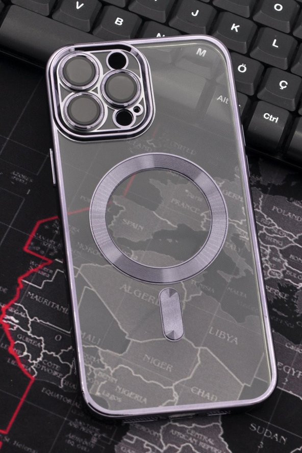 iPhone 13 Pro Max Uyumlu MagSafe Özellikli Mor Renkli Kenarlı Lazerli Şeffaf Kılıf Lens Korumalı ürün görseli 1