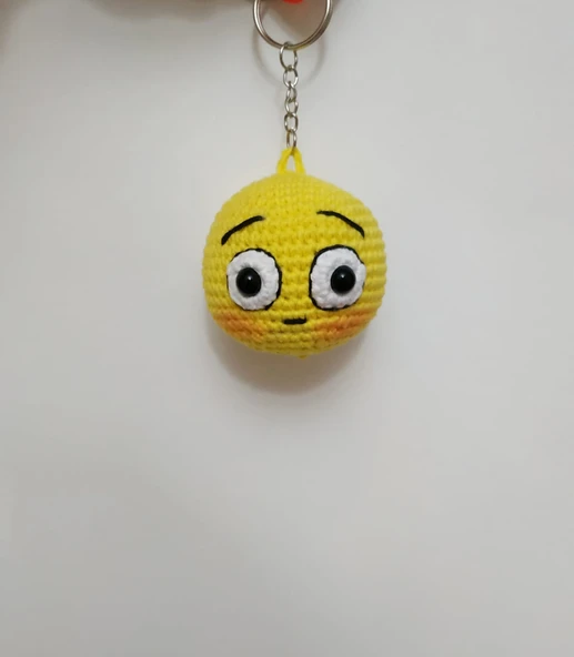 Şaşkin Surat Emoji Amigurumi Organik Anahtarlik Oyuncak ürün görseli 1