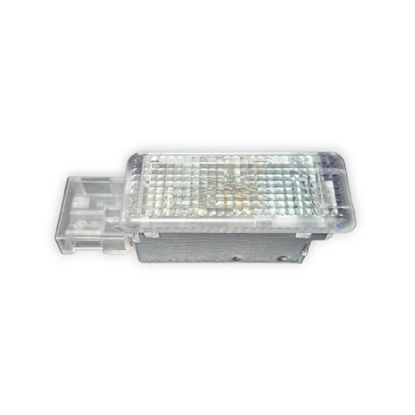 VW Golf 6 2009-2012 Ayak Aydınlatma Lambası 7L0947415 ürün görseli 1
