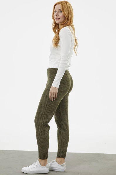 Jogger Rahat Kalıp Triko Pantolon - Haki - Resim 4
