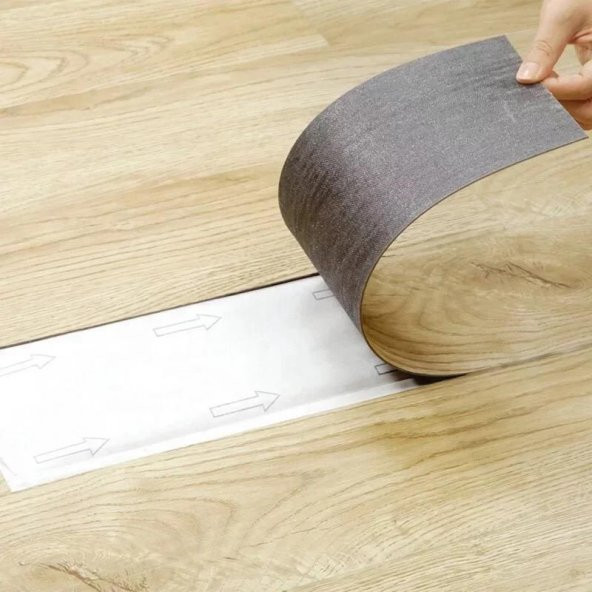 Renkli Duvarlar NWYP03 Naturel Bej Yapışkanlı Sudan Etkilenmeyen Ahşap PVC Yer Döşeme Parkesi ürün görseli 1