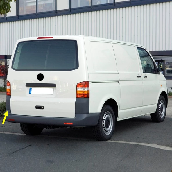 VW Transporter T5 2004-2010 Sol Stop Lamba Alt Kaplaması 7H0807321B ürün görseli 1