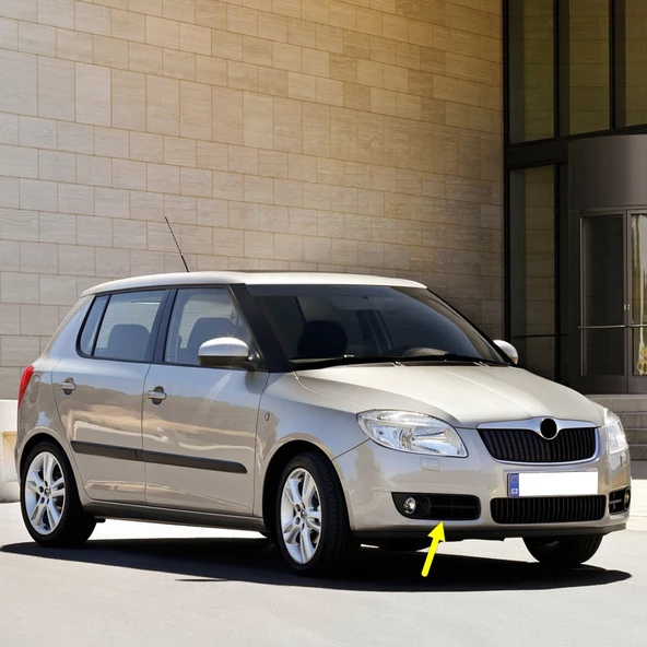 Skoda Fabia 2 Makyajsız 2007-2010 Sağ Sis Farı Çerçevesi 5J0853666 ürün görseli 1