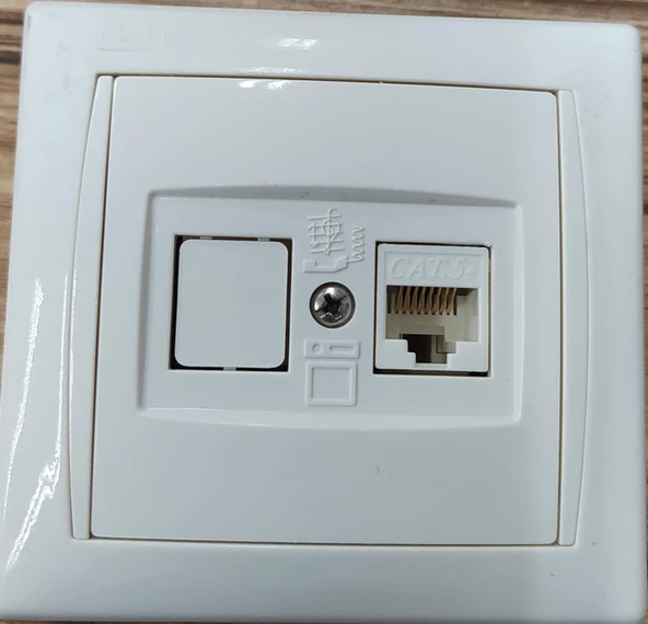 T.Plast Camilya Beyaz Telefon Prizi ürün görseli 1