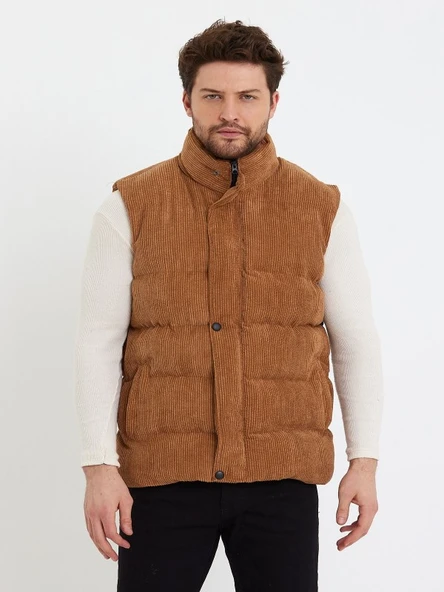 Zagmen Z01358 Erkek Oversize Çıtçıtlı Erkek Kadife Şişme Yelek ürün görseli 1