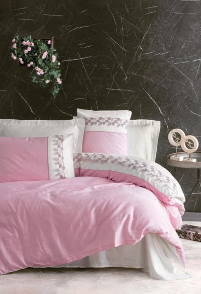 Cotton Box Brode Nakışlı Çift Kişilik Saten Nevresim Takımı Niobe Pembe ürün görseli 1