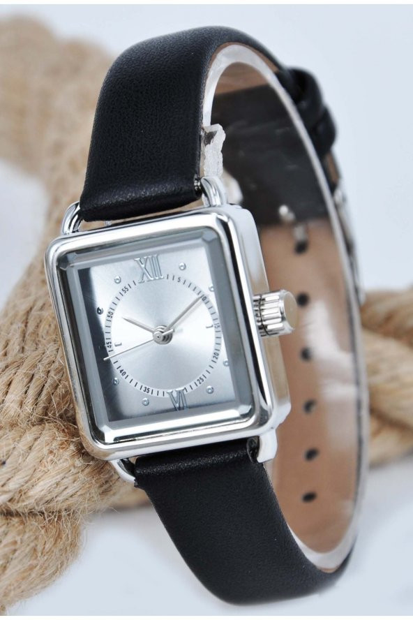 Gümüş Renk Minimal Kare Kasa Siyah Deri Kordonlu Vintage Retro Kol Saati Su-579-002 ürün görseli 1