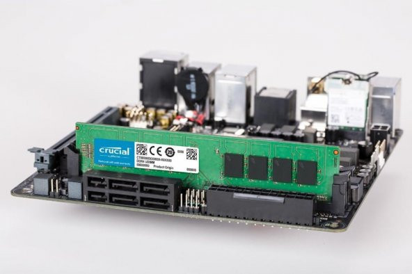 Crucial 32GB DDR4 3200Mhz CT32G4DFD832A Pc Ram - Resim 2