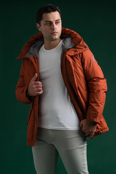 Slimfit Kapşonlu Çıtçıt Ve Fermuar Yan Fermuar Cepli Elyaf Dolgulu Astarlı Erkek Uzun Spor Mont ürün görseli 1