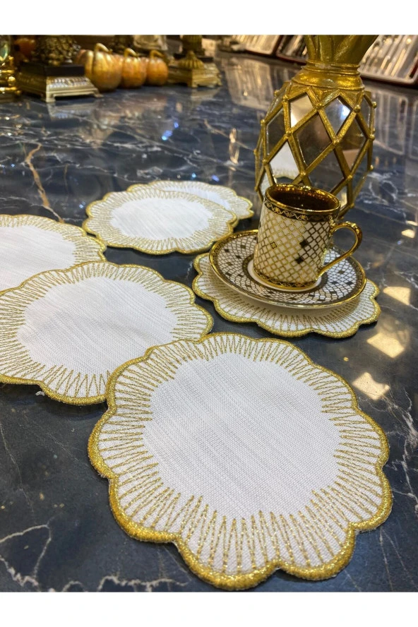 Shems Gold 6lı Kokteyl Kahve Sunum Peçetesi Maraş İşi Sırma Nakış İşlemeli Gardenya Sunumluk ürün görseli 1