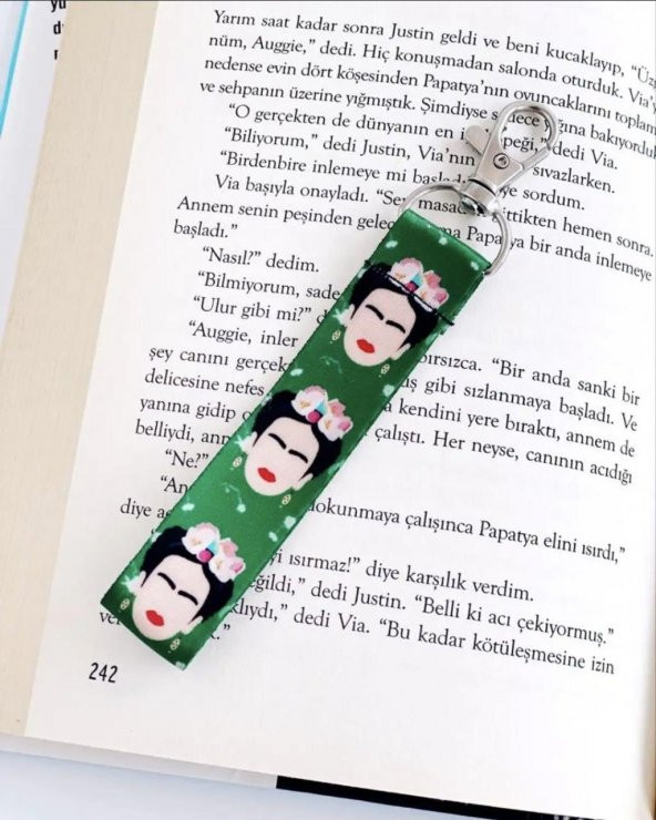 Frida Kahlo Anahtarlık Çanta Askısı Şerit Kumaş Anahtarlık ürün görseli 1