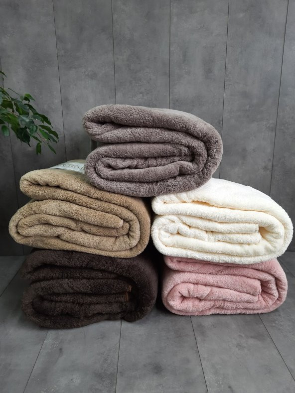 Aurora Siyah Çift Kişilik Welsoft Peluş Battaniye - Resim 2