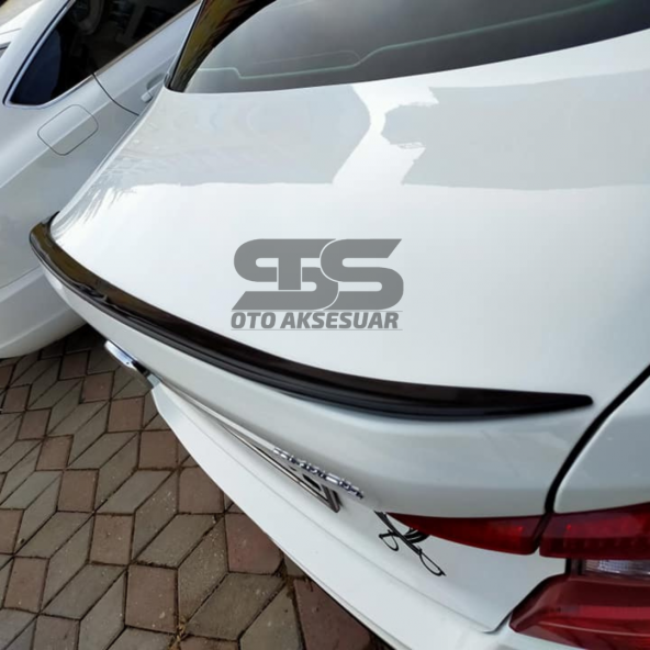 Fiat Egea Bagaj Üstü Slim Spoiler Parlak Siyah ürün görseli 1