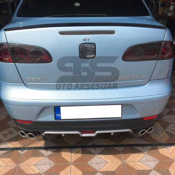 Seat Cordoba Bagaj Üstü Slim Spoiler Piano Black Parlak Siyah ürün görseli 1