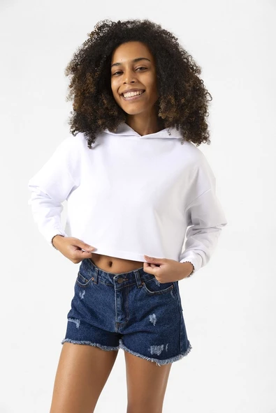 Basic Optik Beyaz Kapüşonlu Crop Sweatshirt - Resim 5