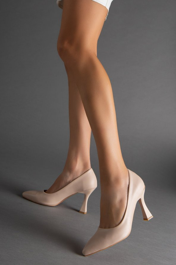 Cilt İnce Topuk Nude Büyük Numara Kadın Ayakkabısı Topuklu Stiletto ürün görseli 1