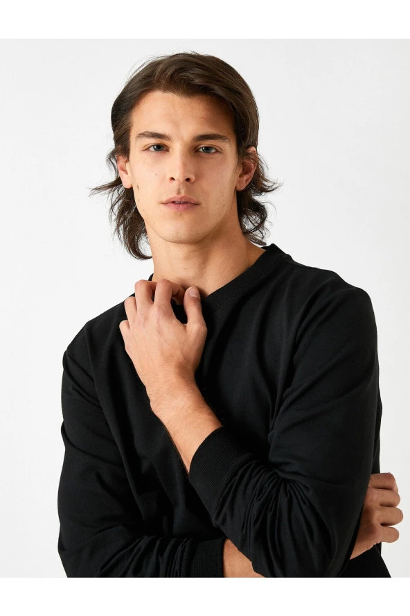Basic Sweatshirt ürün görseli 1