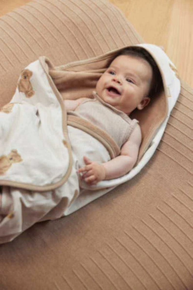 Sevimli Ayıcık Unisex Pamuk Havlu Kundak ürün görseli 1