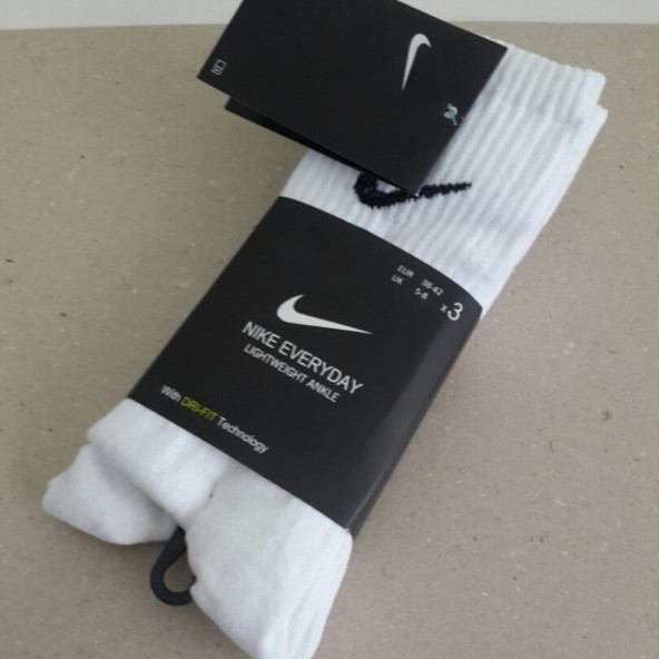 Nike Everyday Cushioned 3'lü Havlu Çorap Uzun Çorap Beyaz 3 Çift ürün görseli 1