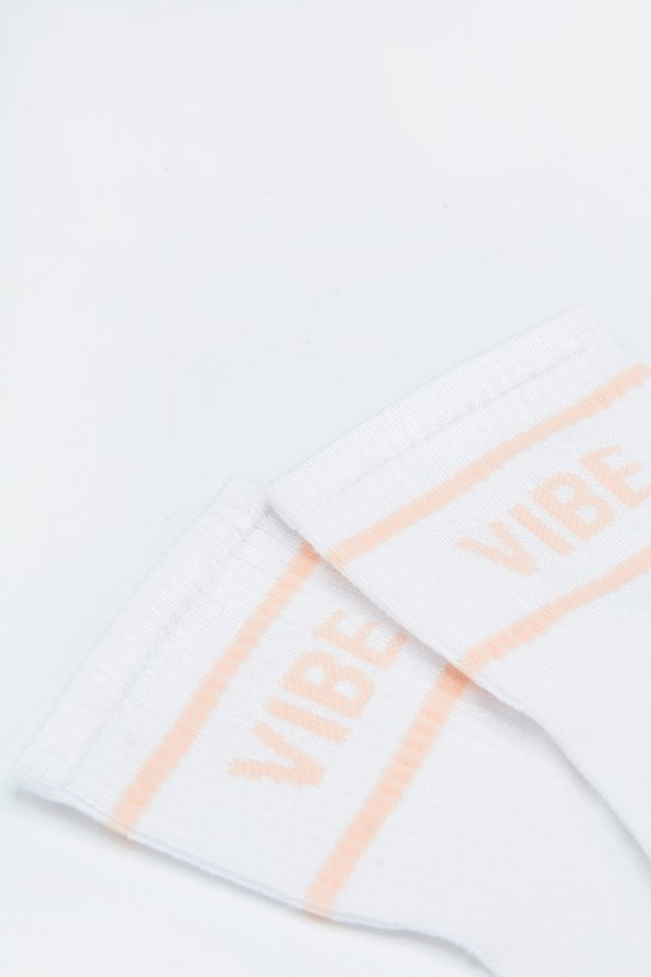 Beyaz Vibe Slogan Baskılı Soket Çorap - Resim 2