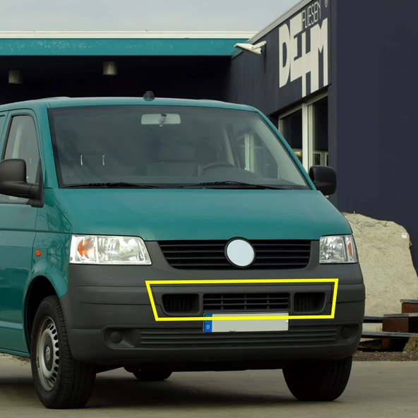 VW Transporter T5 2004-2010 Ön Tampon Orta Izgara 7H0807719 ürün görseli 1